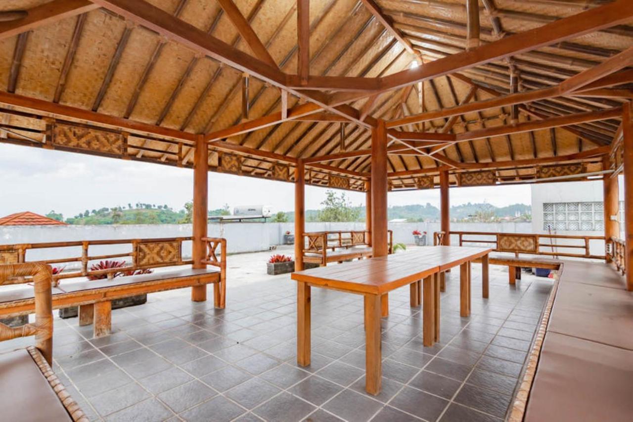 Reddoorz Near Lembang Park & Zoo 2 Otel Dış mekan fotoğraf