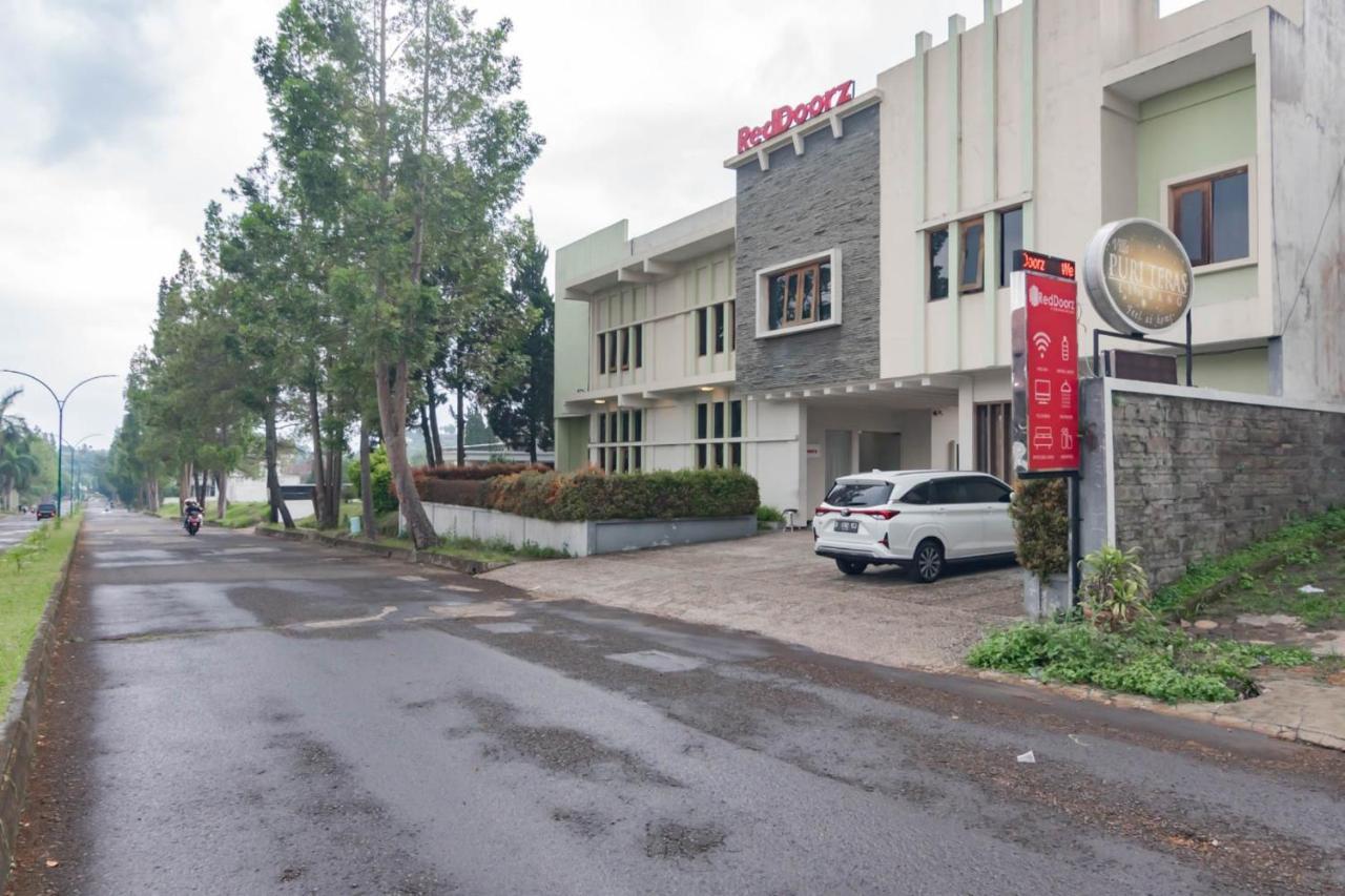 Reddoorz Near Lembang Park & Zoo 2 Otel Dış mekan fotoğraf
